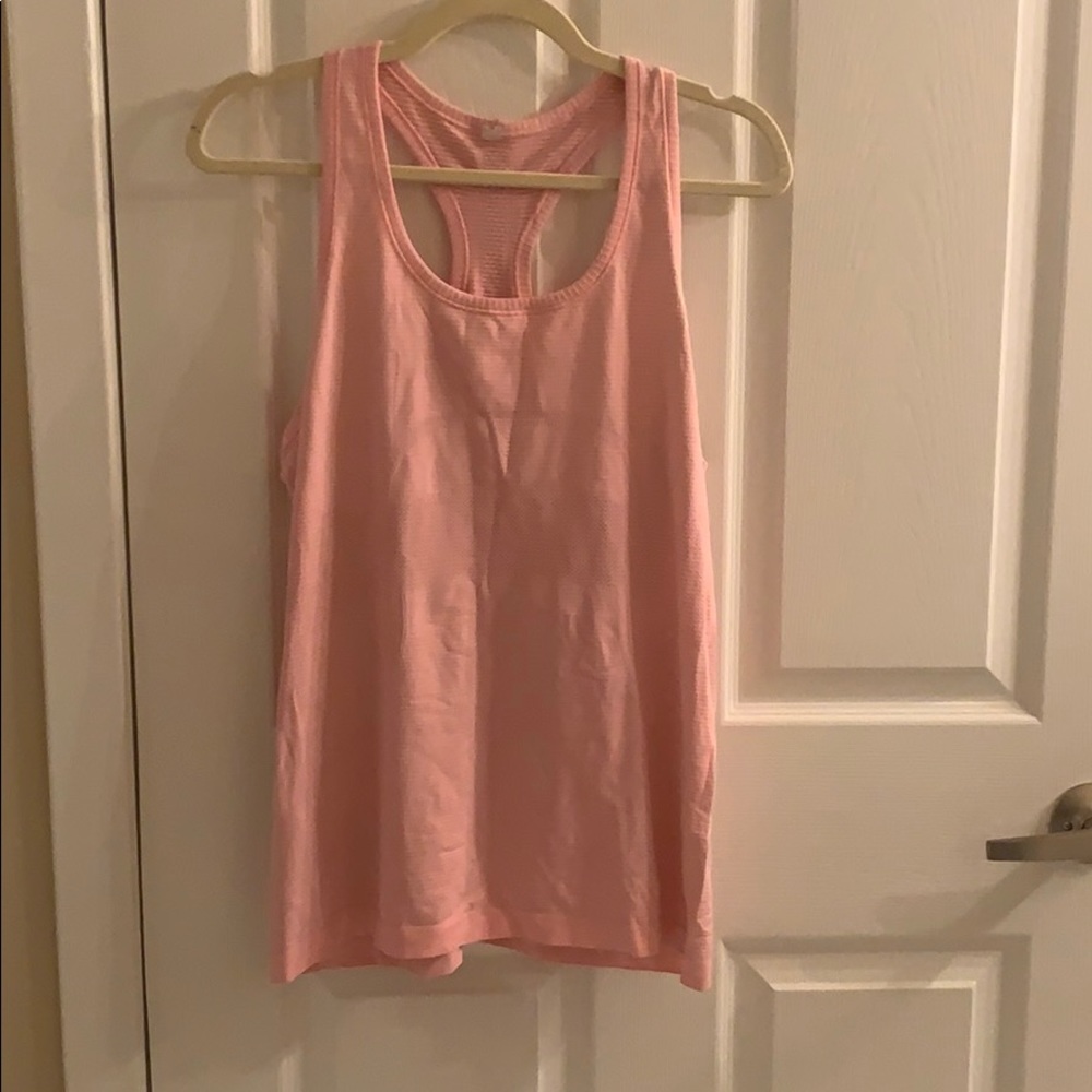 Lululemon tank top
